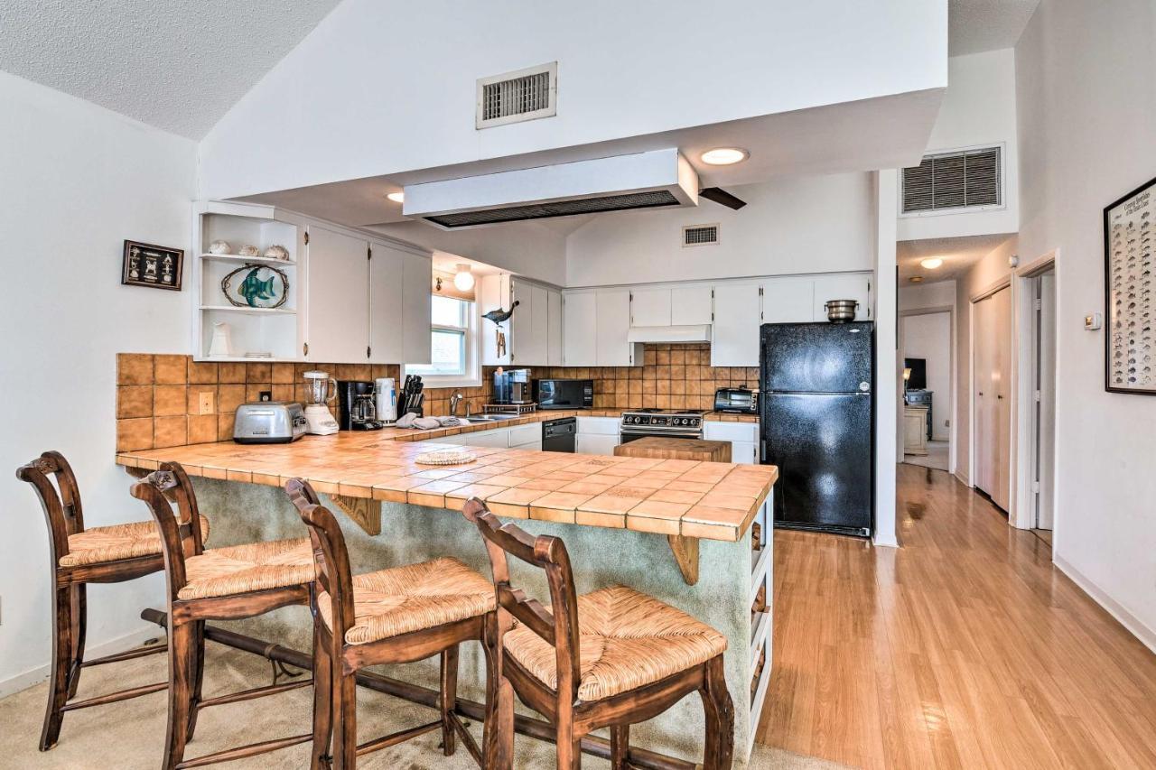 Sea Isle Galveston Getaway Less Than 1 Mile To Beach! Bagian luar foto