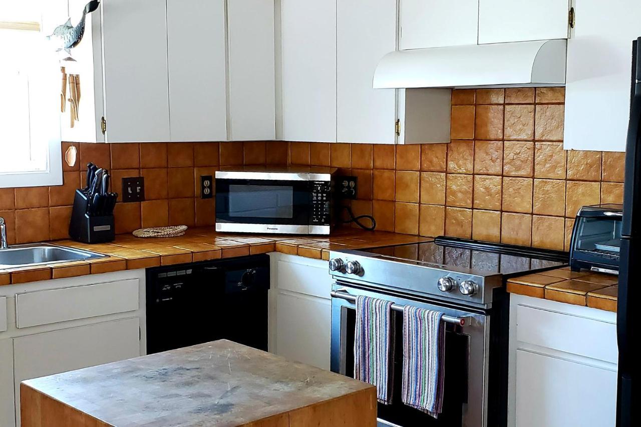 Sea Isle Galveston Getaway Less Than 1 Mile To Beach! Bagian luar foto